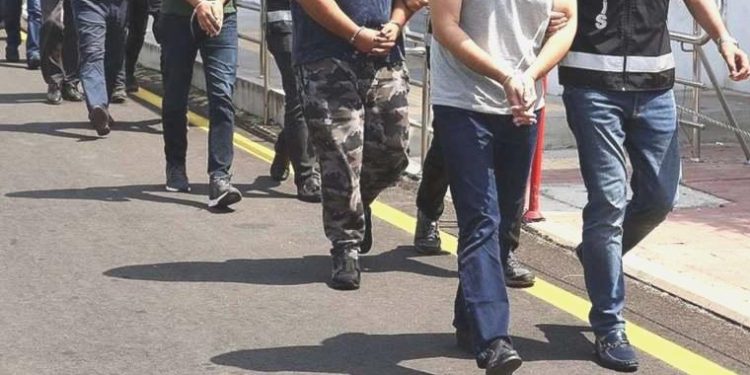 Muğla’nın 5 ilçesinde uyuşturucu operasyonları: 17 kuşkulu gözaltına alındı!