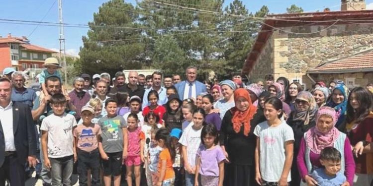 Okulun kapanmasına köy halkından reaksiyon: ‘Bu okul olmasaydı çoban olarak kalacaktım’