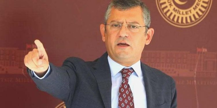 Özgür Özel’den ‘adaylık’ açıklaması: ‘İlk evvel aileme…’