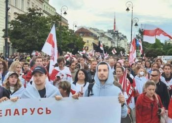 Polonya’daki Belarus vatandaşlarından cumhurbaşkanlığı seçimlerinin yıl dönümünde protesto