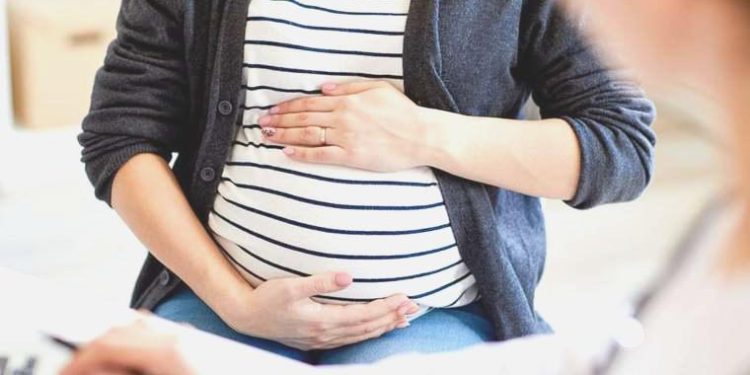 Ruh sıhhati makus olan bayanların erken doğum riski daha yüksek