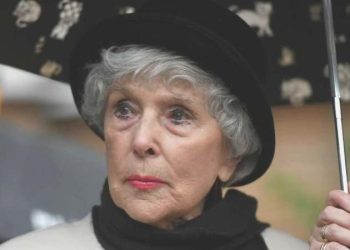 SSCB’nin yaşayan en yaşlı sanatkarı hayatını kaybetti