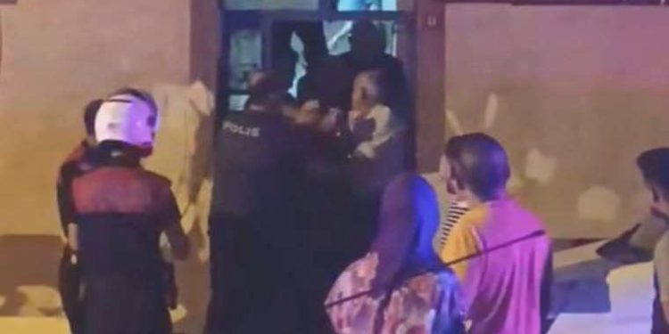 Sultanbeyli’de mesken sahibi-kiracı hengamesi: Polisler sıkıntı ayırdı!