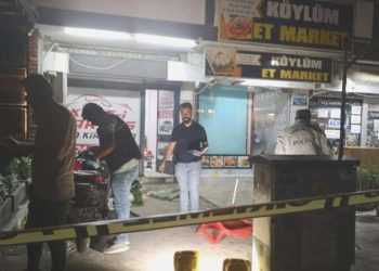 Tarsus’ta silahlı, bıçaklı ve sopalı yol arbedesi: 1 meyyit, 12 yaralı