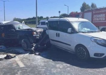 TEM’de zincirleme kaza: 3 kişi yaralandı!