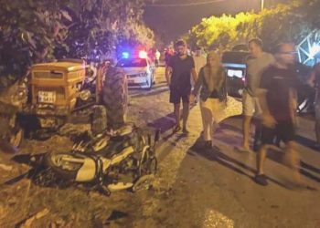 Tıpkı kavşakta bir saatte iki kaza: 2 meyyit, biri ağır 3 yaralı!