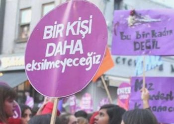 TKDF raporu: Bayanlar en çok yakınlarındaki erkekler tarafından şiddete uğruyor!