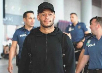 Transferin maliyeti belirli oldu: Alex Oxlade-Chamberlain resmen Beşiktaş’ta!