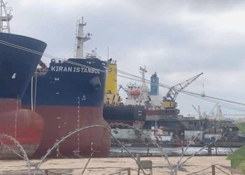 Tuzla’da geminin atık deposunda patlama: 1 personel hayatını kaybetti