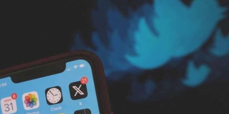 Twitter kullanıcıların hesaplarına binlerce dolar yatırdı