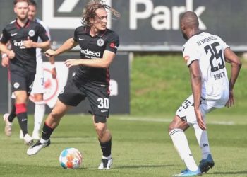 Ulusal futbolcu Ali Akman’ın yeni ekibi belirli oldu!