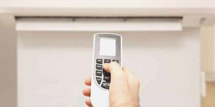 Uzmanı uyardı: Klimanın üflediği havaya direkt maruz kalmayın