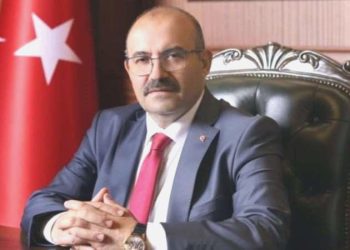 Yeni Balıkesir Valisi İsmail Ustaoğlu kimdir, nereli, kaç yaşında? İsmail Ustaoğlu hangi misyonlarda bulundu?