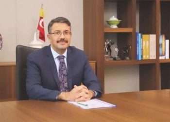 Yeni Hakkari Valisi Ali Çelik kimdir, nereli, kaç yaşında? Ali Çelik hangi vazifelerde bulundu?