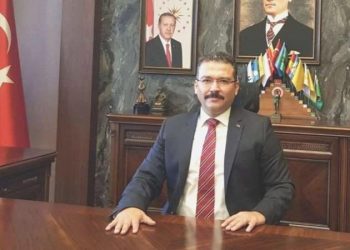 Yeni Iğdır Valisi Ercan Turan kimdir, nereli, kaç yaşında? Ercan Turan hangi misyonlarda bulundu?