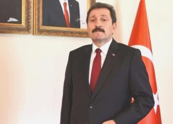 Yeni Samsun Valisi Orhan Tavlı kimdir, nereli, kaç yaşında? Orhan Tavlı hangi misyonlarda bulundu?