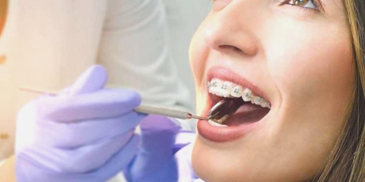 Ağız ve diş sıhhati problemleri özgüven düşürüyüyor!