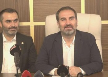 AKP’den mahallî seçim için ‘işbirliği’ açıklaması: Yer yer birlikte, yer yer ayrı!