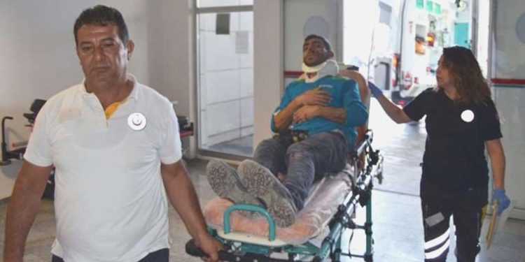 Aksaray’da emekçi servisleri çarpıştı: 13 yaralı