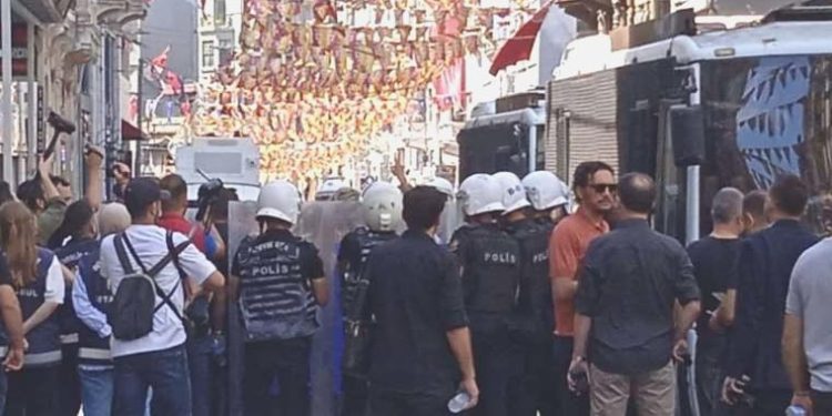 Anayasa Mahkemesi kararı tekrar yok sayıldı… Cumartesi Anneleri’ne gözaltı!