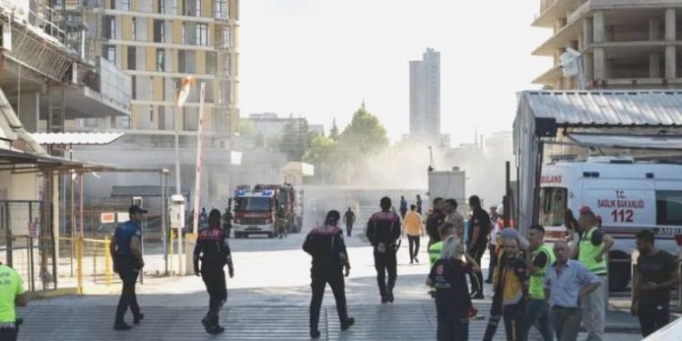 Ankara’da inşaat halindeki sitede yangın!