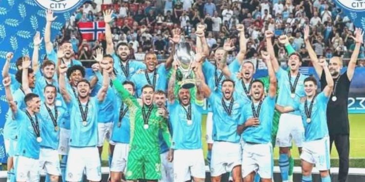 Avrupa’nın en büyüğü Manchester City! UEFA Muhteşem Kupa penaltılarla sahibini buldu