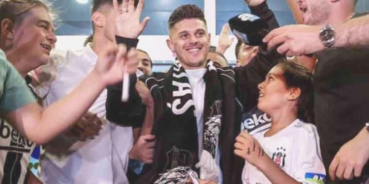 Beşiktaş Milot Rashica transferini açıkladı!