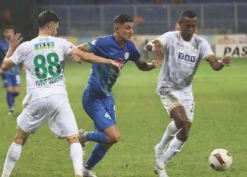 Çaykur Rizespor 10 kişi puan almasını bildi!