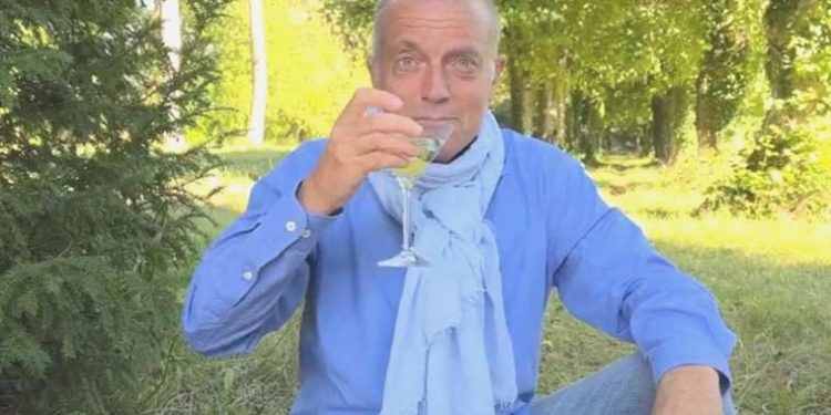 Cem Uzan’dan bir garip davet: 100 bin Euro ödüllü ‘after parti’