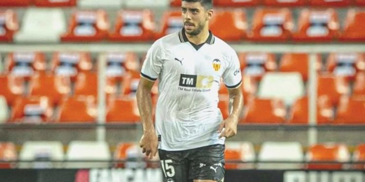 Cenk Özkaçar’ın Valencia’sı kazanmaya devam ediyor
