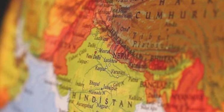 Çin ve Hindistan, ihtilaflı hudut bölgesinde ‘barışı ve sükuneti korumakta’ uzlaştı