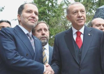 Fatih Erbakan iktidara yüklendi: ‘Mağduriyetleri görmezden gelmesi kabul edilemez’