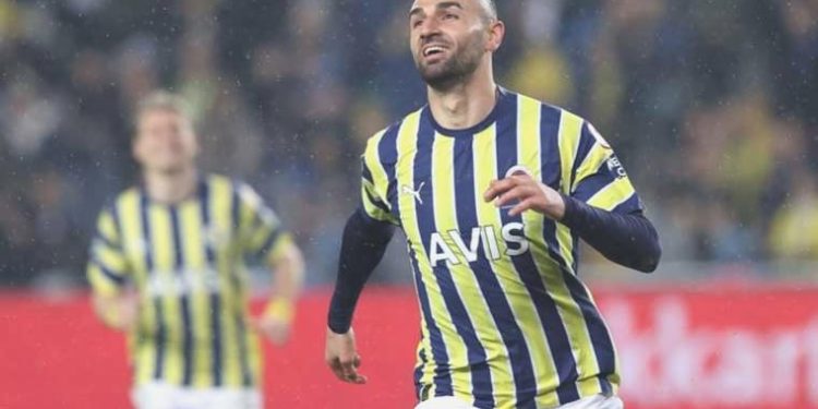 Fenerbahçe forması giyen Serdar Dursun’a Muhteşem Lig takımı talip oldu