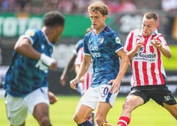 Feyenoord’un 3 puan hasreti dinmedi