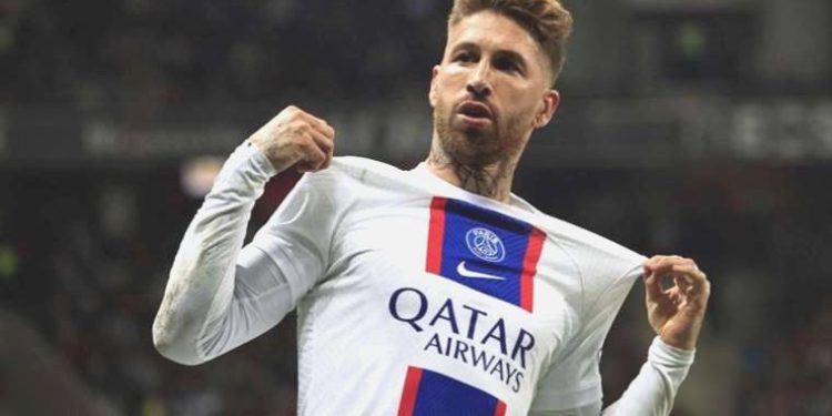 Galatasaray ile anılıyordu! Sevilla’dan Ramos açıklaması!