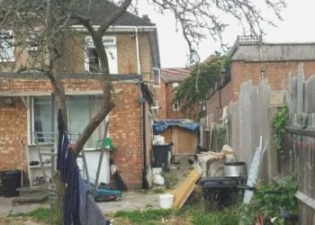 Gecekonduyu 40 bireye kiralayan mesken sahibi, binlerce dolar kazandı