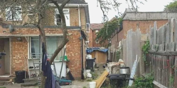 Gecekonduyu 40 bireye kiralayan mesken sahibi, binlerce dolar kazandı