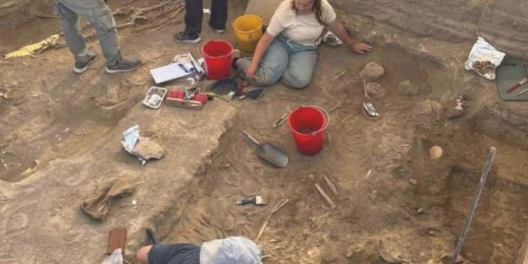 Güney Kıbrıs’ta Tunç Çağı’ndan kalma büyük bir ticaret merkezi keşfedildi