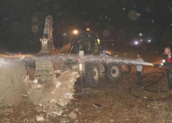 Hakkari’de ahır yangını: 7 büyükbaş öldü