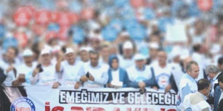 Hükümetin teklifini kabul etmeyen Memur-Sen’den 81 vilayette hareket kararı