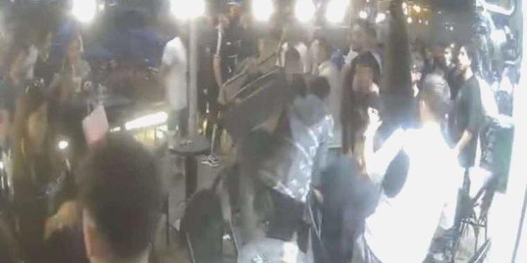 İstanbul’da kafeye silahlı atak: Kurşun yağdırdı