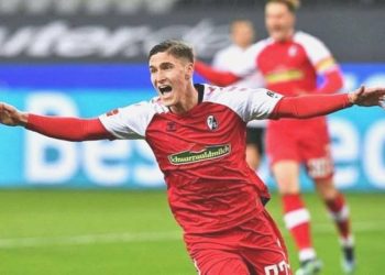 İtalyanlar duyurdu: Fenerbahçe rotayı Macar yıldıza çevirdi