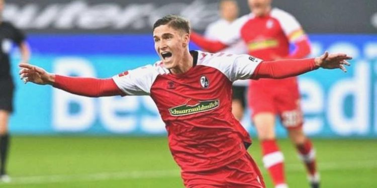 İtalyanlar duyurdu: Fenerbahçe rotayı Macar yıldıza çevirdi