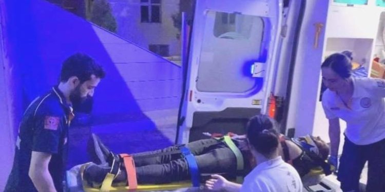 Kaçak göçmenleri taşıyan araç kaza yaptı: 6 kişi yaralandı!