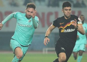 Karşıyaka transferde büyük oynuyor: Yeni amaç Sinan Gümüş