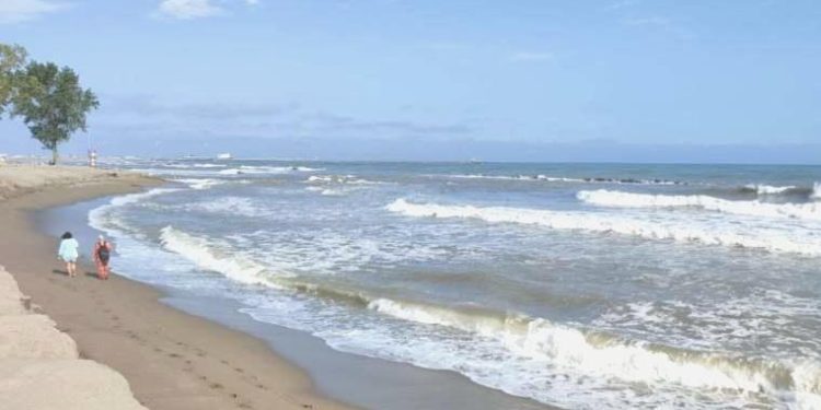 Kaymakamlık duyurdu: Sakarya’nın 3 ilçesinde denize girmek yasaklandı!