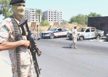 Libya’da çatışmalar başladı: Trablus’a uçuşlar durduruldu