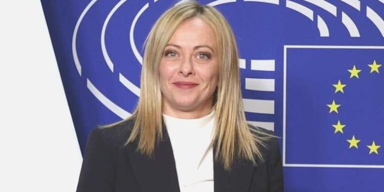 Meloni, restoran fiyatını ödemeden kaçan turistlerin hesabını ödedi