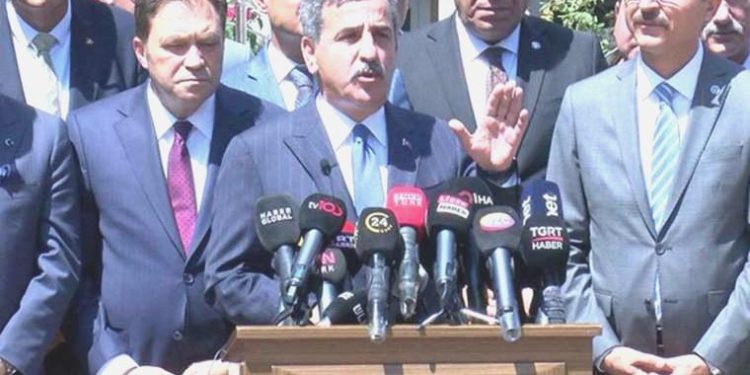 Memura kritik artırım pazarlığı öncesi Kamu-Sen teklif yükseltti