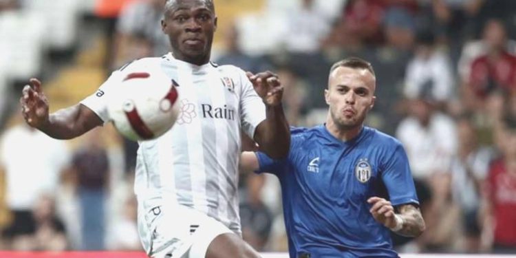 Metz’ten Jackson Muleka savına cevap